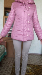 Продам розовую осенне-весеннюю курточку для девушки,  не дорого!!!