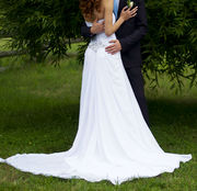 Свадебное платье с разрезом